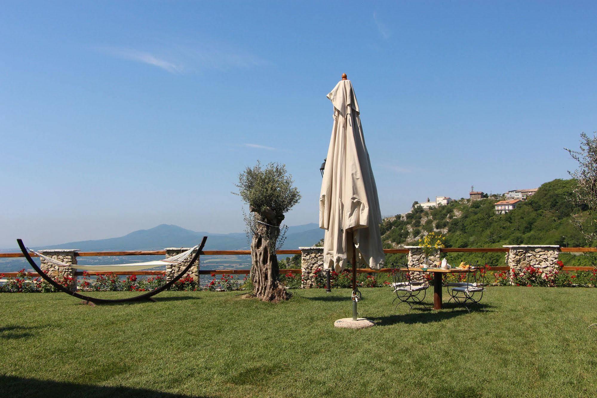 B&B I 4 Sentieri Castel San Pietro Romano Exterior foto